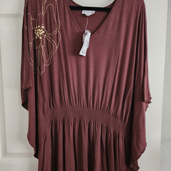 Fashion Bug Tops - Fashion Bug Mauve Brown V-Neck Blouse with Gold Embellishment